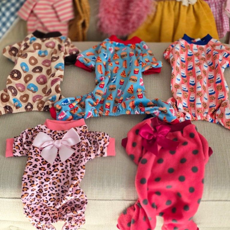 Dog/Cat/Pet Clothing! 