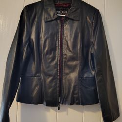 NEW WILSONS LEATHER  BLACK JACKET WITH MATCHING LEATHER GLOVES SIZE MEDIUM 
