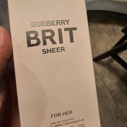 Perfume Burberry Brit Sheer