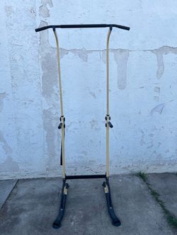 Freestanding Pull-Up and Dip Station