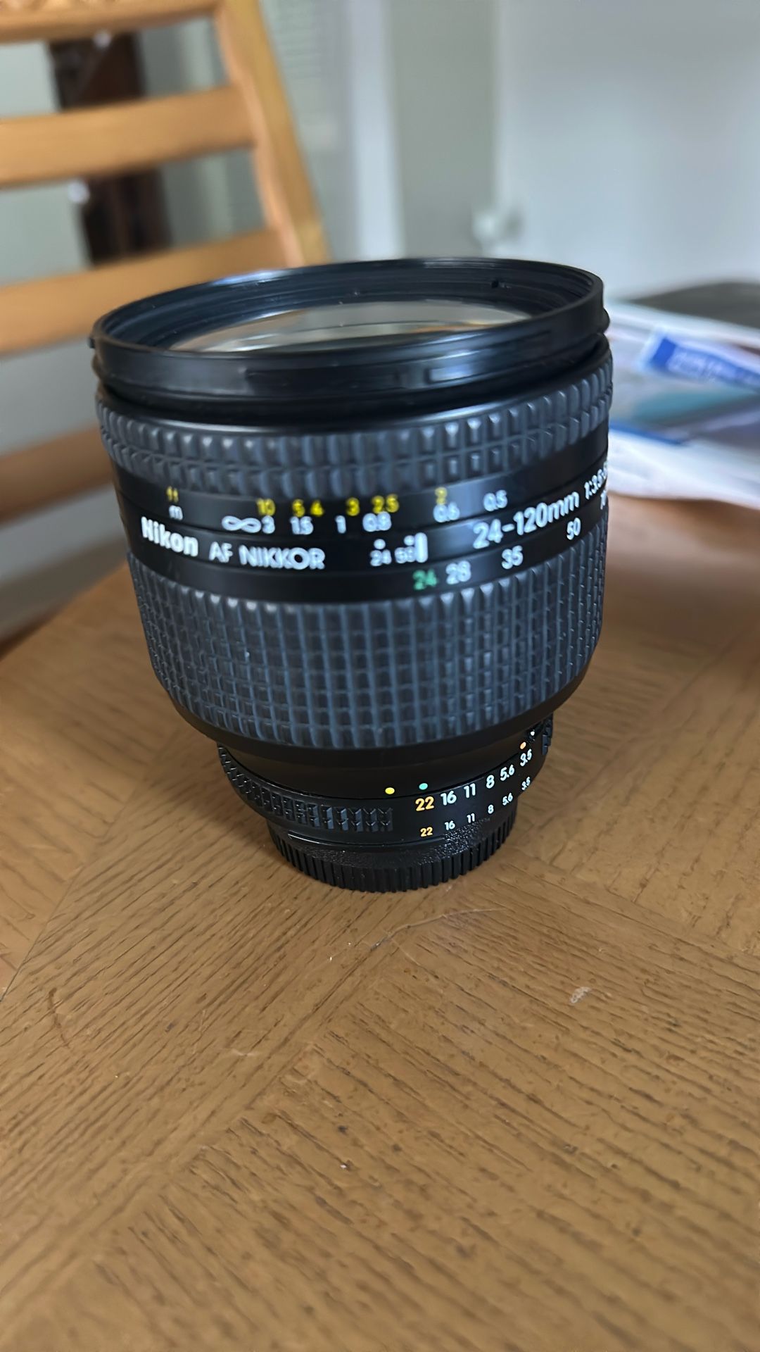 Nikon  24-120 mm 1:3.5-5.6D
