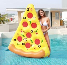 Pizza Float 70” x 60”