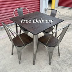 Table and 4 Chairs Dining Set