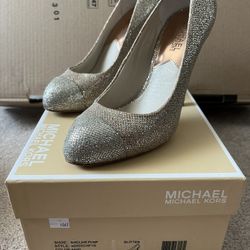 Sinclair Pump/ Glitter 