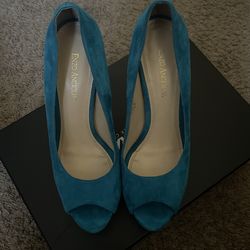 Blue Heels