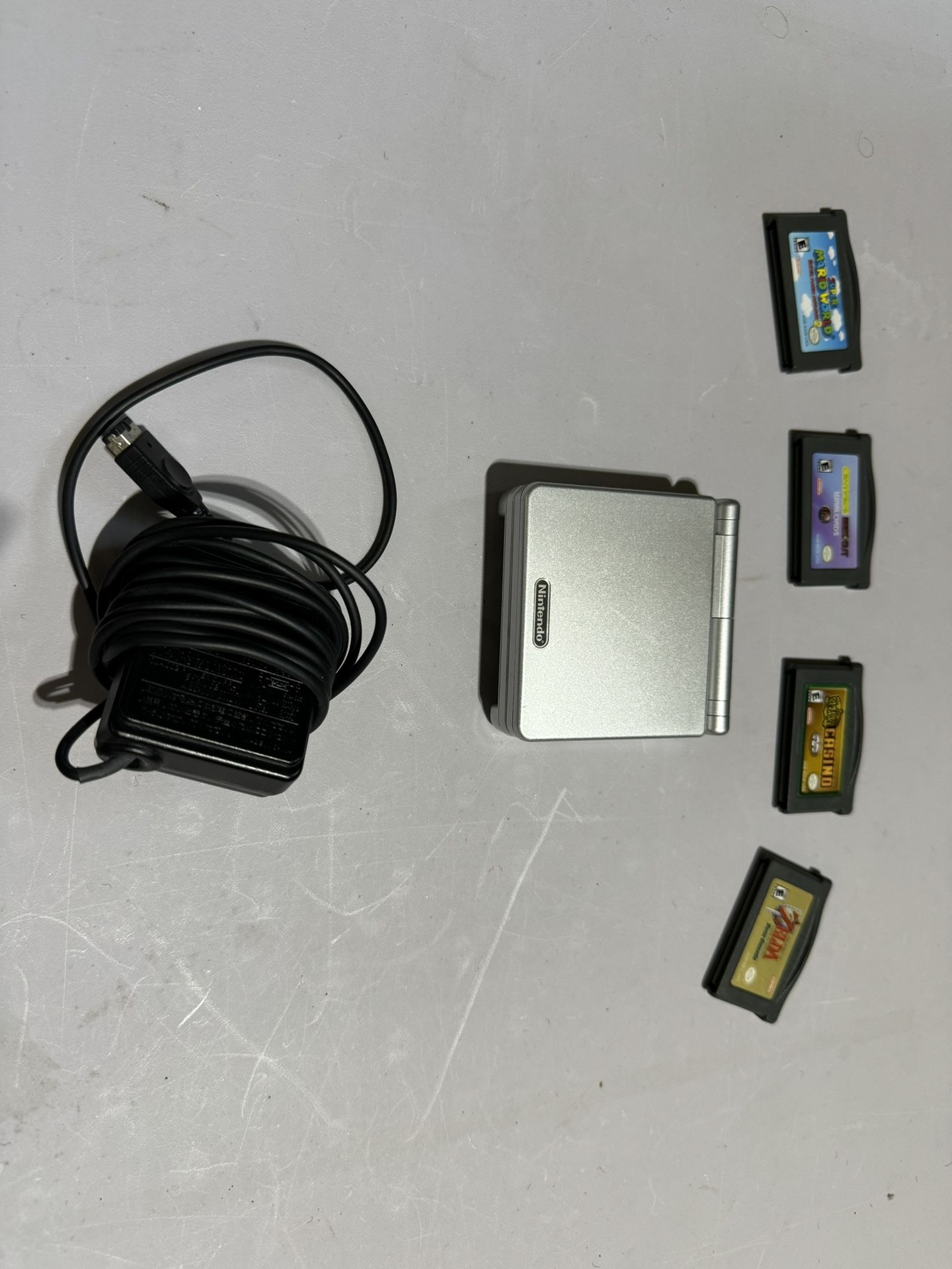 Game boy advanced SP With 4 Games