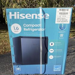 Hisense 1.6 Cu ft Single Door Mini Fridge, Black