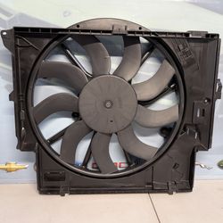 2007-2016 BMW Z4, 1 AND 3 SERIES, X1 FAN SHROUND