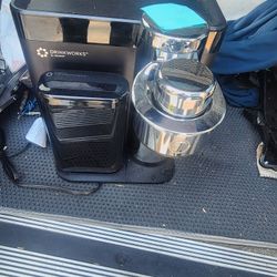 Non Working DRINKWORKS  Machine