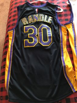Lakers jersey size M