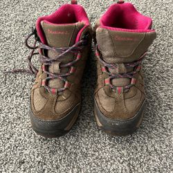 Girls Hiking Boots Size 2