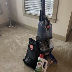 Hoover Deluxe Carpet Cleaner Plus Supplies 