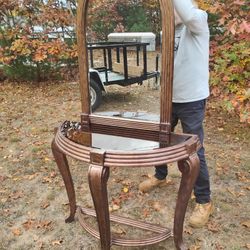 Console Table W Mirror