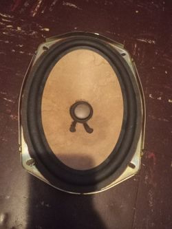 Set Of 2 Bose 6x9 Speakers $60