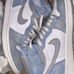 Air Jordan 1s Retro Highs 