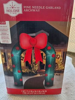 Gemmy Christmas Archway Inflatable 8Ft
