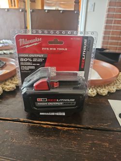 Milwaukee M 18 Battery 