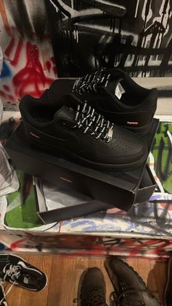 Nike Air Force 1 Low x Supreme