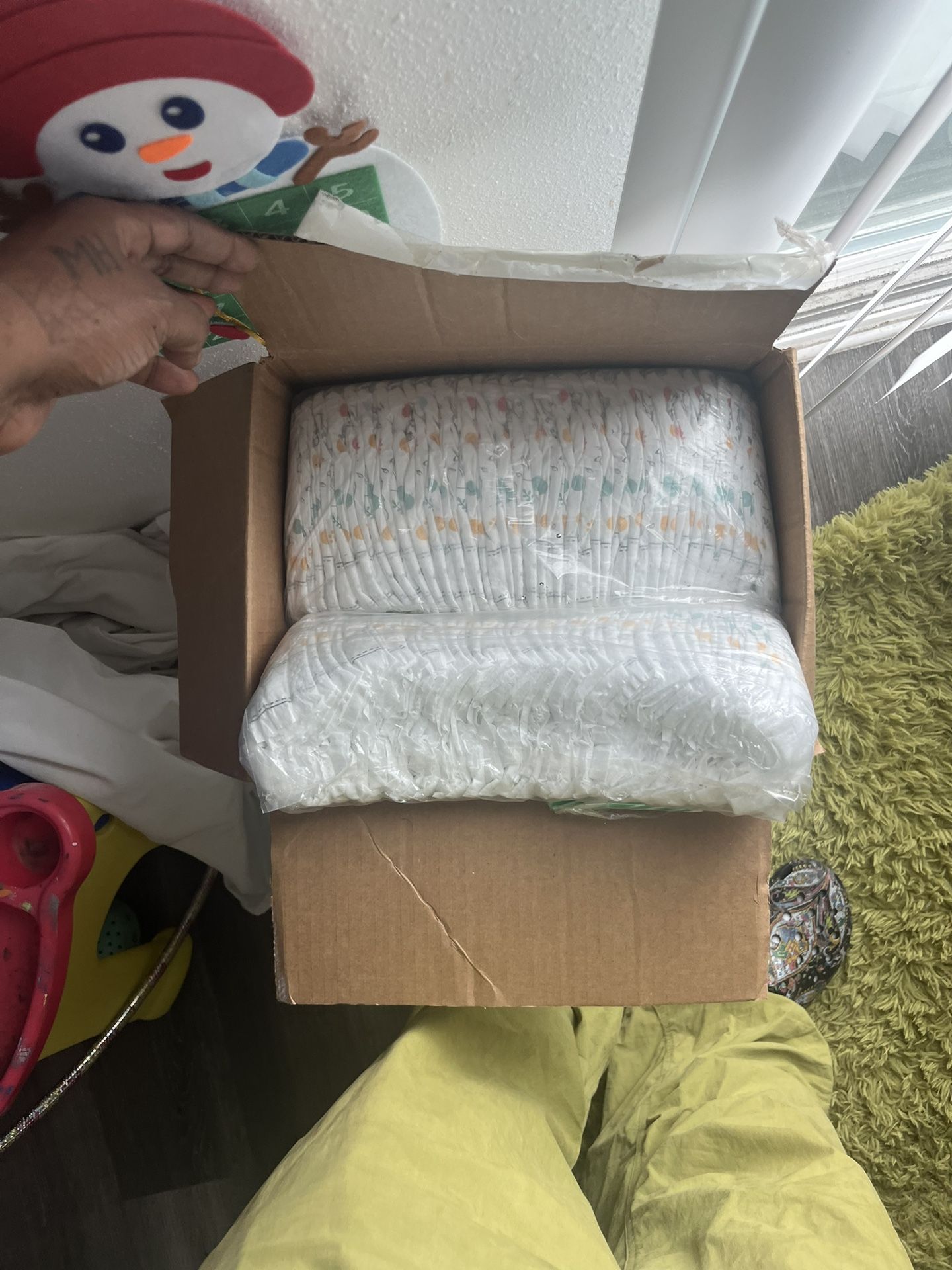 Newborn And Size 1 Diapers