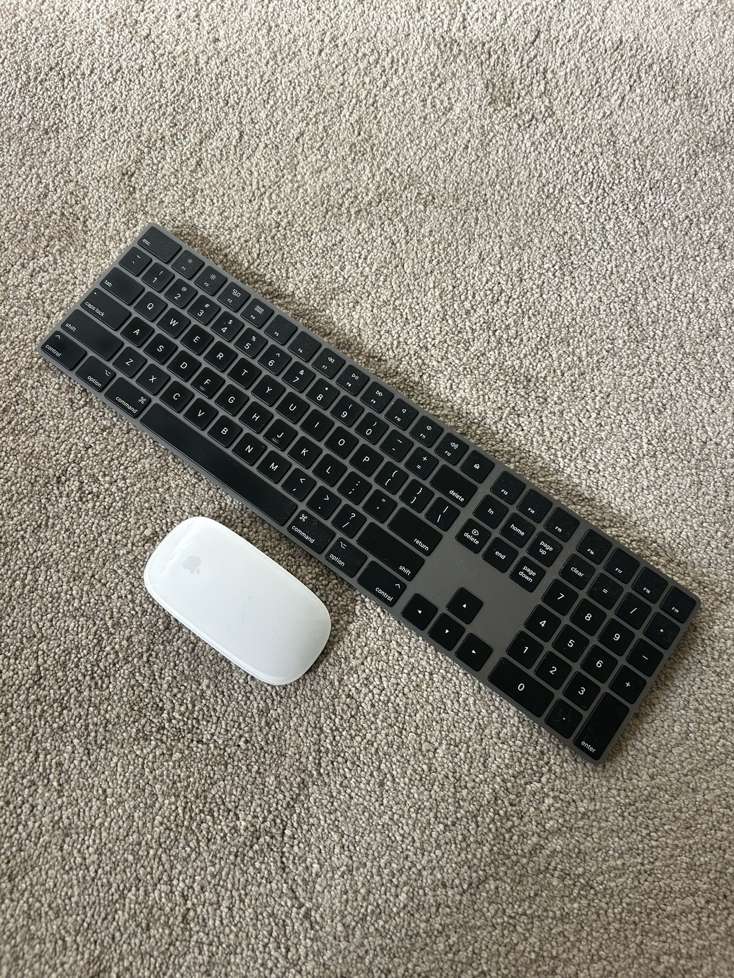 Apple Mouse And Keyboard 