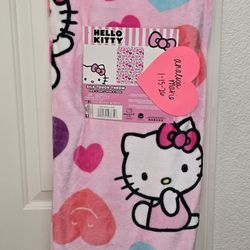 Hello Kitty Valentine's Throw Blanket 