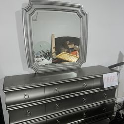 TOP TIER LUXURY DRESSER W MIRROR