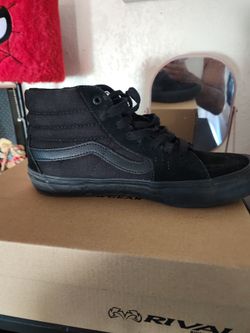 Vans shoes 4 men's,