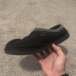 UGG Tasman Slipper ‘Black’ size 10 