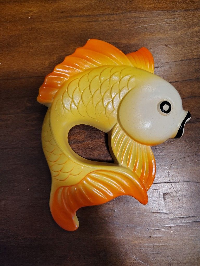 Vintage 1977 Miller Studio Chalkware Golfish Wall Decor