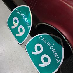 99 fwy sign