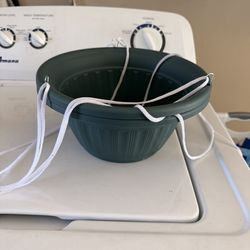 Two heavy plastic hanging plant packs