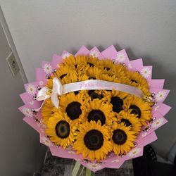 25 Sunflowers Bouquet
