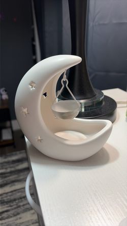 Crescent Moon oil/wax burner