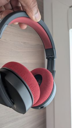 Focal Listen Professional closed Back Studio Headphones