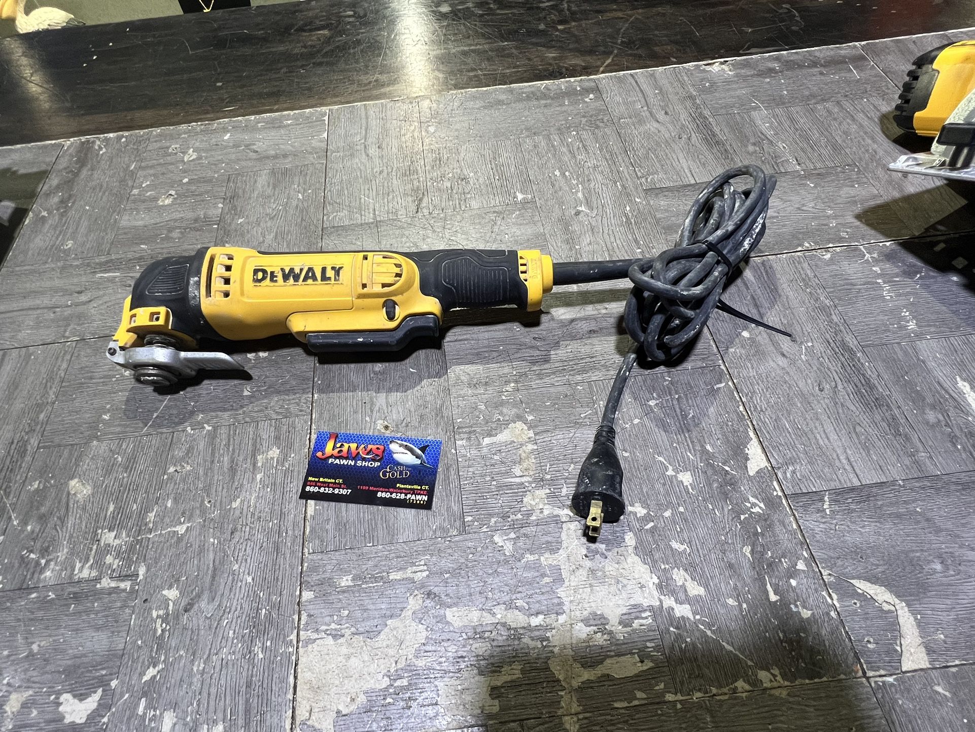 Dewalt multitool corded pick up only