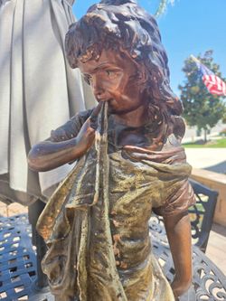 ANTIQUEB Girl Figurine Statue