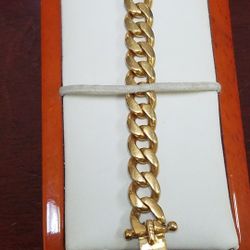 18k Yellow Gold Curb Cuban Design Bracelet Italy8mm Thick 9" In Length 