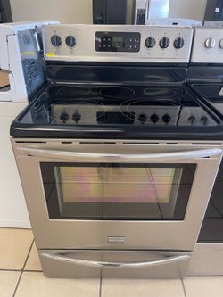 FRIGIDAIRE GLASS TOP STOVE STAINLESS STEEL