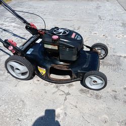 CRAFSMAN SELF PROPELLED LAWN MOWER,  $135 FIRM- LOWER OFFERS NOT RESPONDED TOO- CASH & CARRY