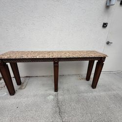 Console With Marmol
