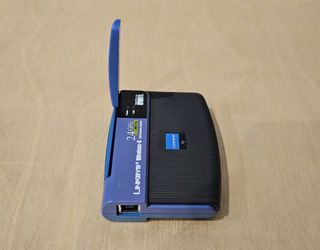 Cisco Linksys Wireless-G USB 2.4ghz Network Adapter **No USB Cable**
