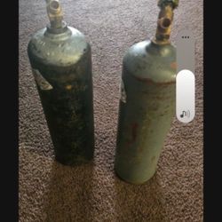 2 Accetelin Empty Tanks