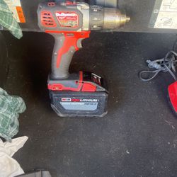 M18 Red Lithium High Output Hd12.0/1/2 Drill 