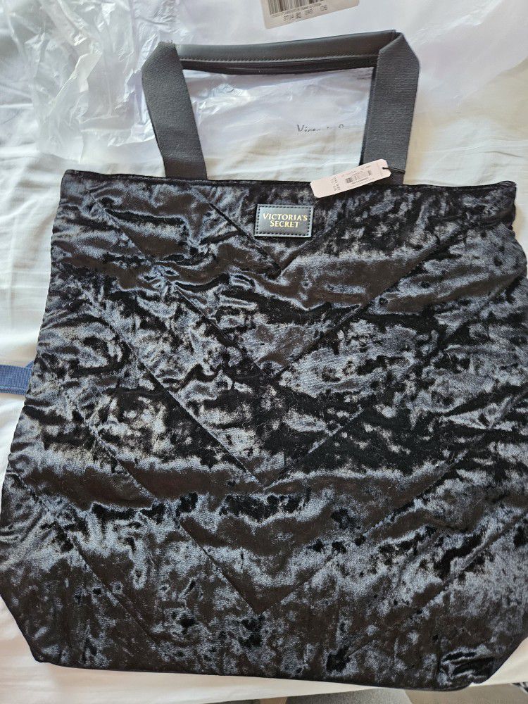 Victoria Secret  Bag $25