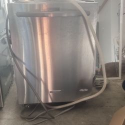 Dishwasher 