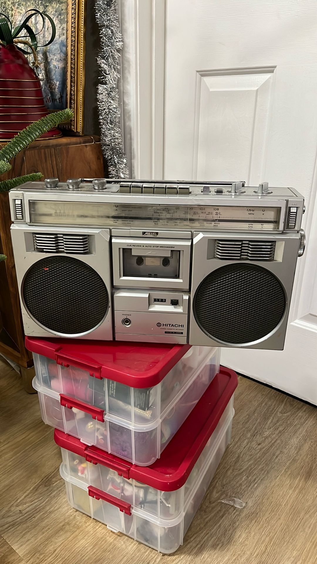 Hitachi Cassette Boombox