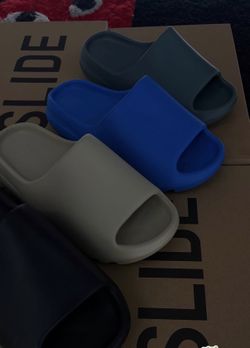 Yeezy Slides