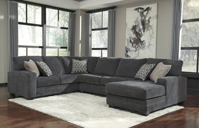 New Ashley Tracling Slate RAF Sectional 3pc living room special