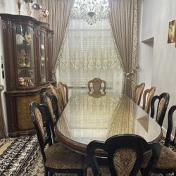 Vintage dining table and china cabinet