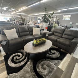 2 Pc Sofa And Loveseat 